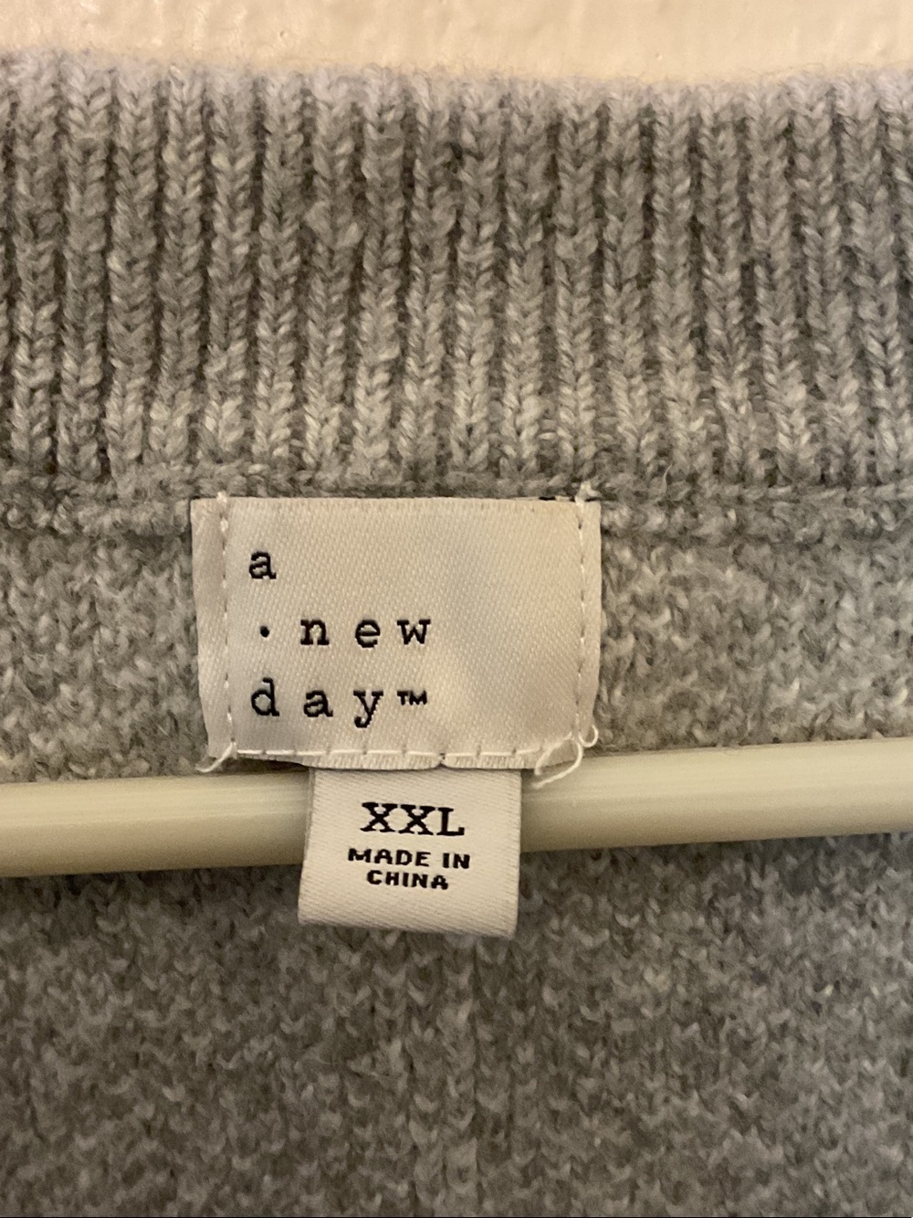 a new day Gray V-Neck Windowpane Sweater Vest with White Grid Size XXL - Picture 4 of 9